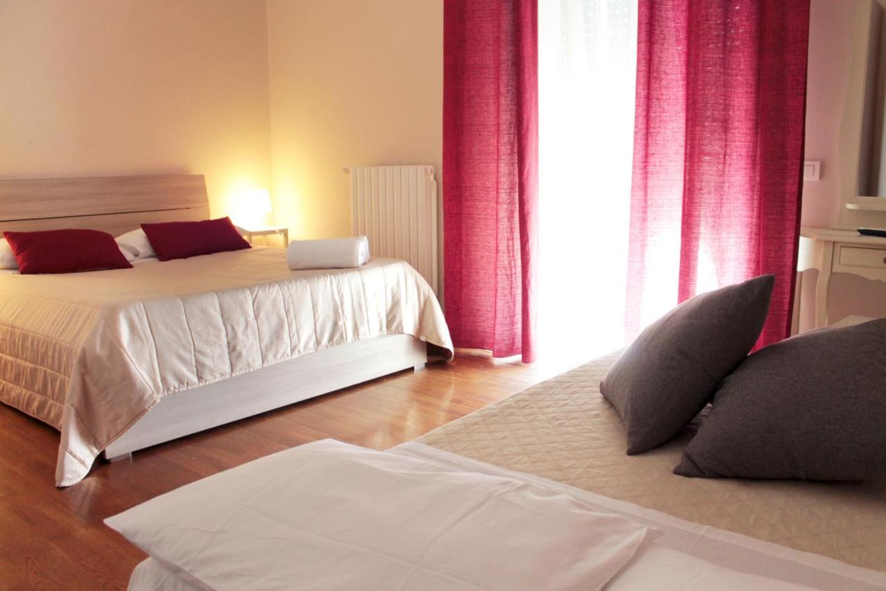 Vesuviane 'E Belle 'Mbriane B&B Neapol Zewnętrze zdjęcie